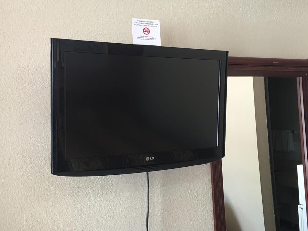 Best Value Inn Motel Sandusky Марианна Екстериор снимка