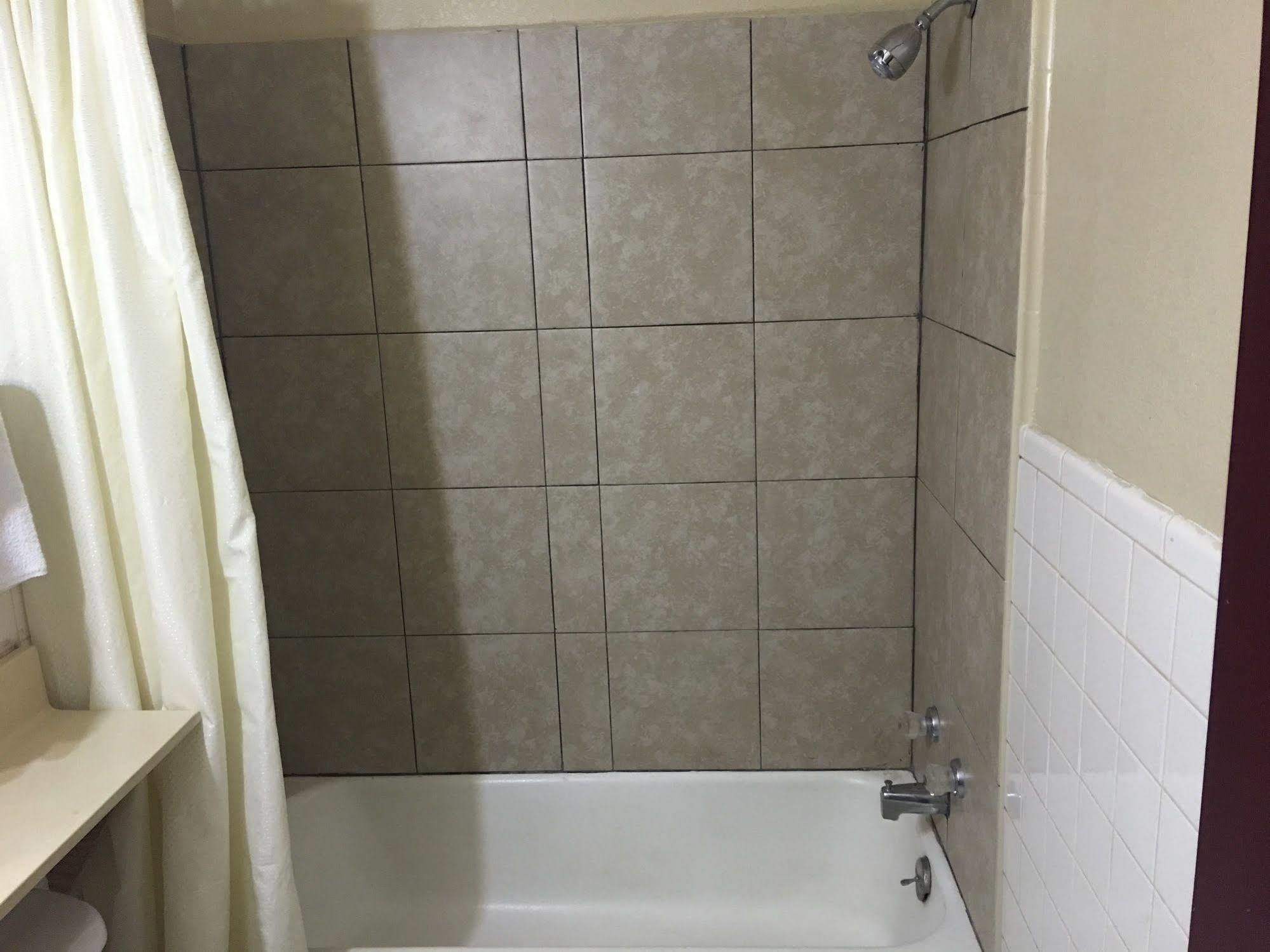 Best Value Inn Motel Sandusky Марианна Екстериор снимка