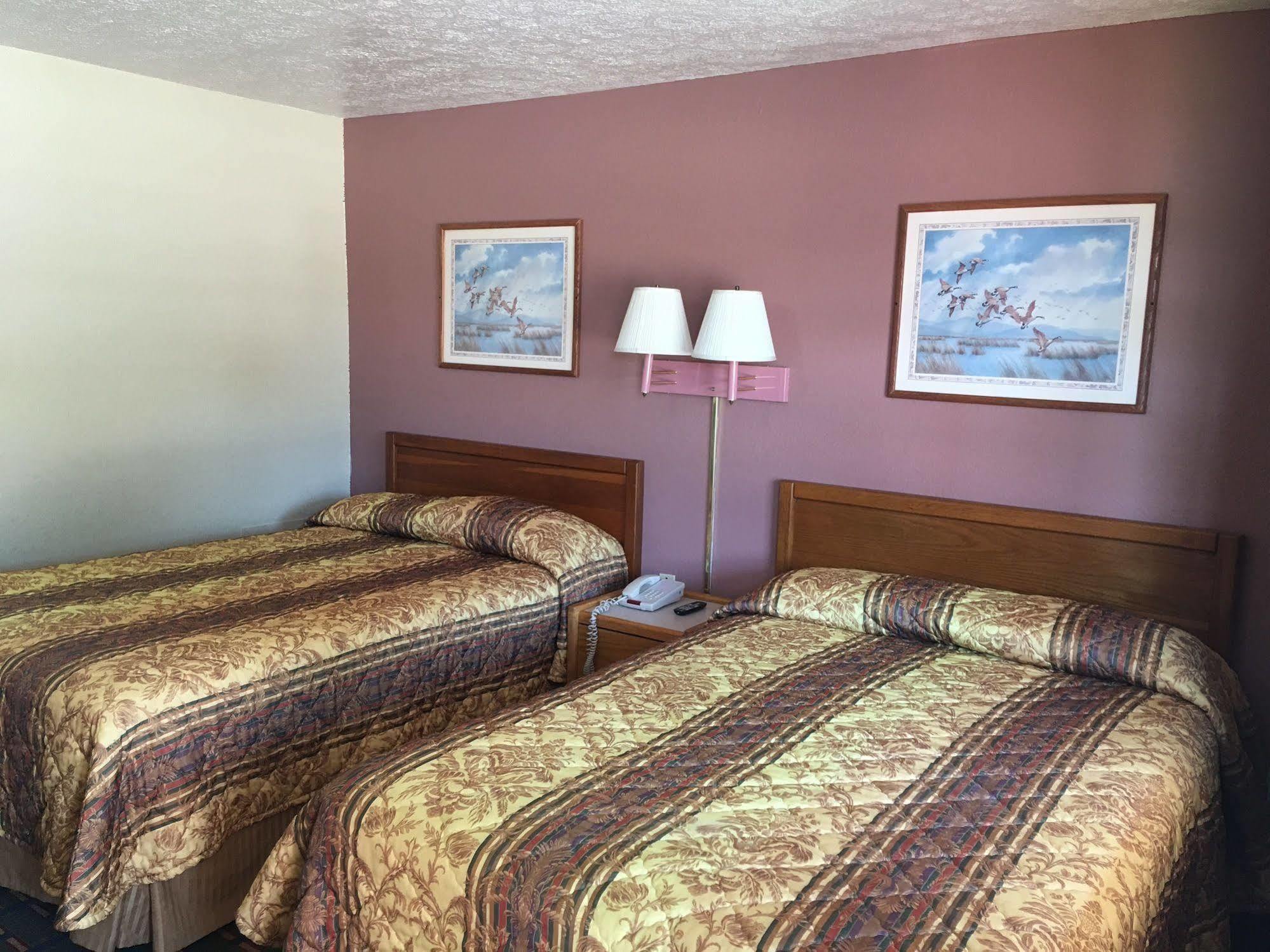Best Value Inn Motel Sandusky Марианна Екстериор снимка