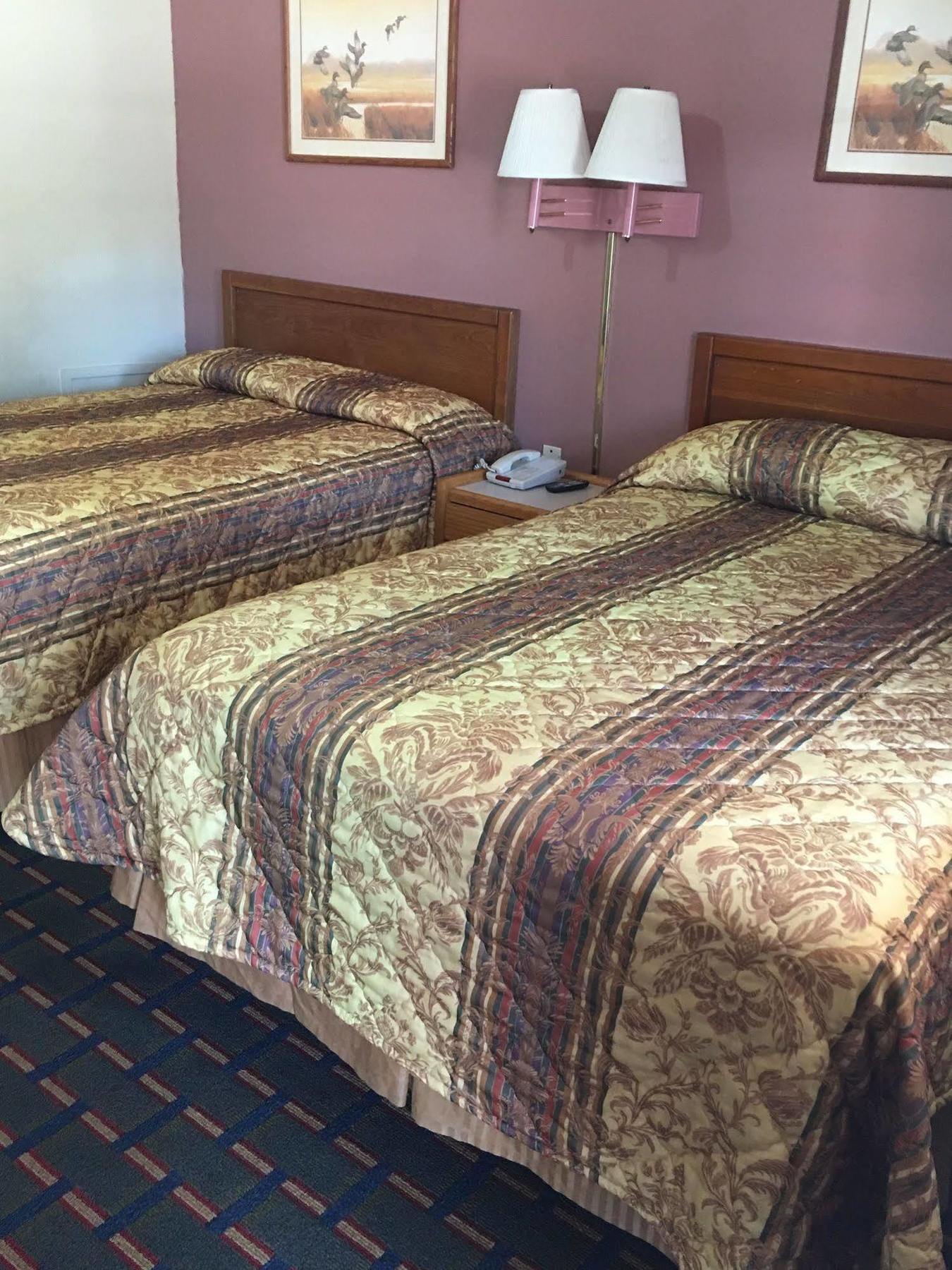 Best Value Inn Motel Sandusky Марианна Екстериор снимка